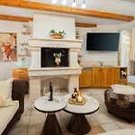 Beachfront Romilda Appartement *