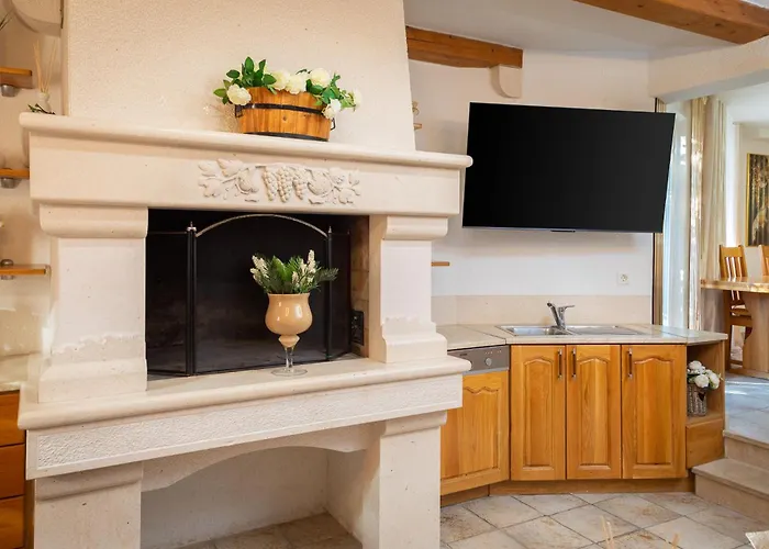 Beachfront Romilda * Makarska