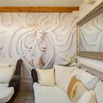 Daire Beachfront Romilda *