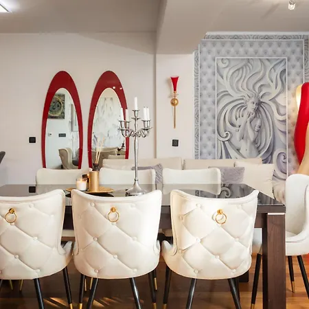 Beachfront Romilda *