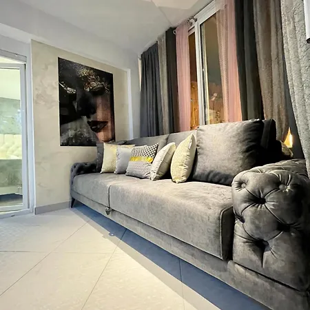 Apartment Beachfront Romilda