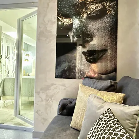 Apartment Beachfront Romilda