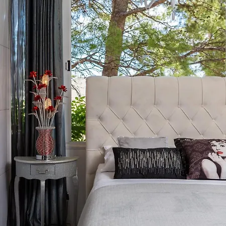 Apartamento Beachfront Romilda *