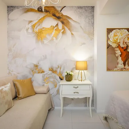 Beachfront Romilda Apartamento