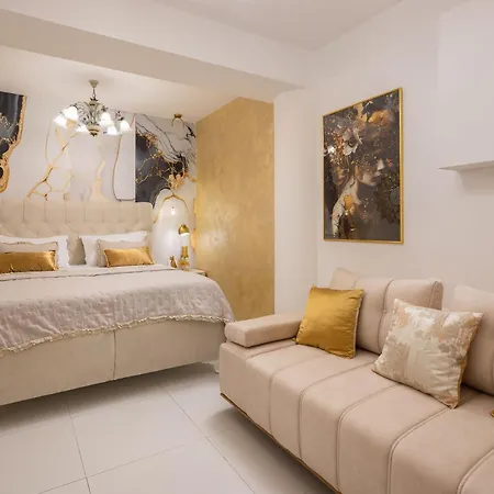 Apartment Beachfront Romilda *